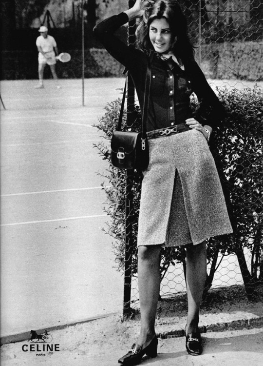 CELINE Maillon Triomphe handbag